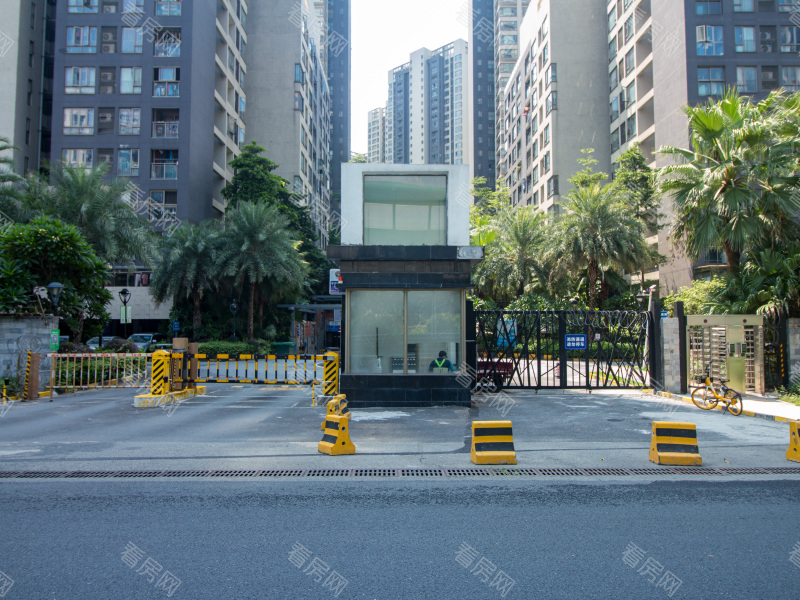 佛山万科金域蓝湾一期小区信息图片5