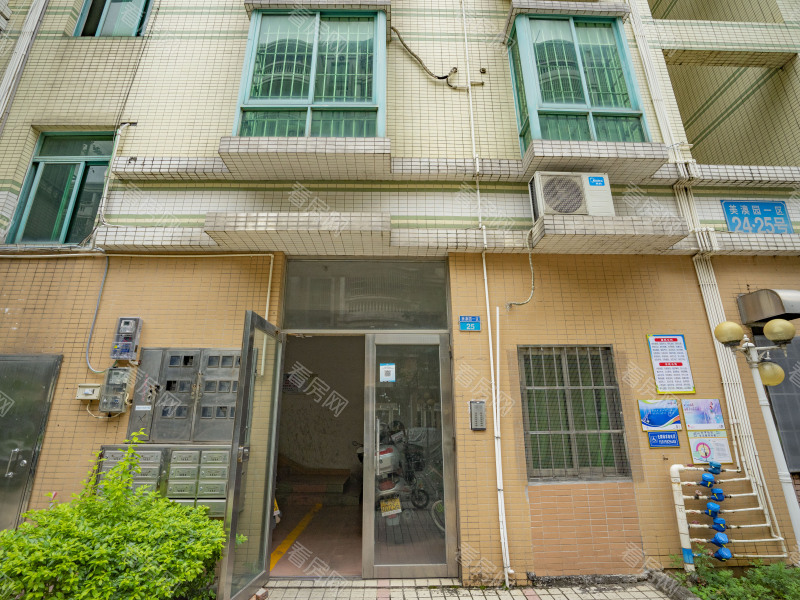 珠海忠信翡翠苑小区信息图片2