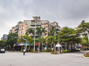 佛山雄峰花园小区信息图片