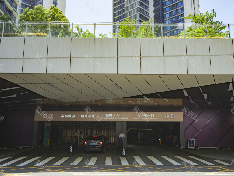 深圳半岛城邦三期小区信息图片5