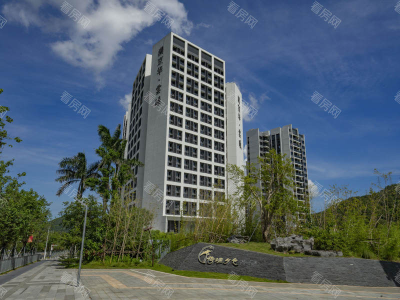 深圳满京华云曦花园小区信息图片4