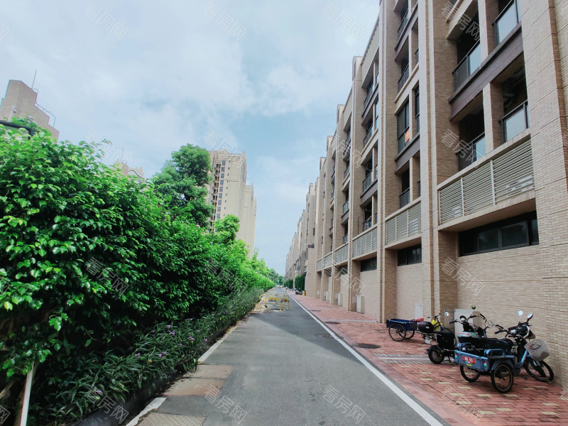 中山俪宝龙马花园小区信息图片3