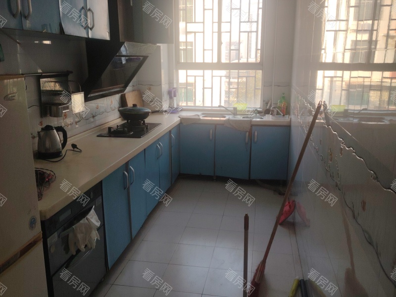 阜康翠微源 3室2厅 130㎡_阜康翠微源租房图片图片6