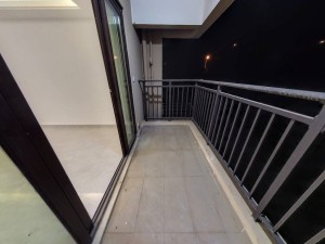 美的云熙府 精装三房带车位诚心出售_美的云熙府二手房阳台图片6