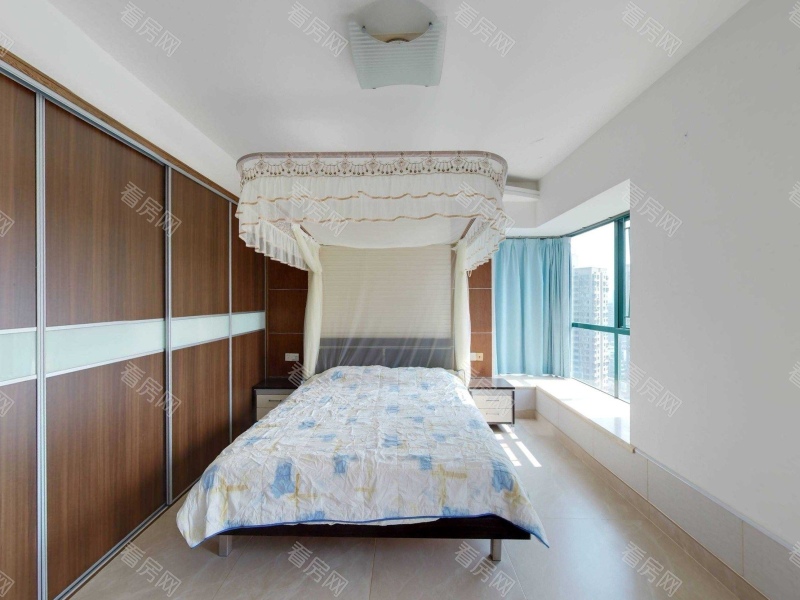 环岛丽园 72平1房2厅西南朝向精装房_环岛丽园二手房图片图片3