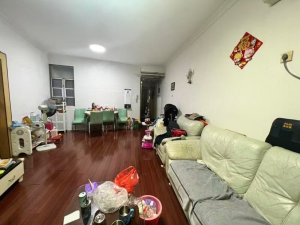景贝南小区 79平精装两房,总价320万 景贝南小区 79平精装两房,总价320万深圳罗湖区黄贝岭二手房图片