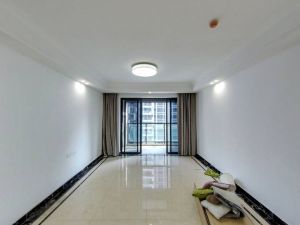 怡翠尊堤 3室2厅 109.44㎡ 满五年佛山南海区大沥二手房图片