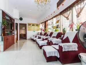 电影大厦 罗湖地王3房，总价170万深圳罗湖区地王二手房图片