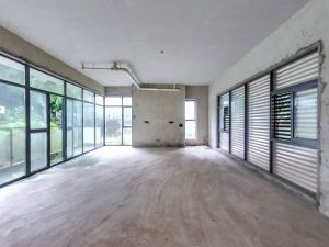 东方新城 5室2厅 327.97㎡ 满五年_惠州惠阳区秋长二手房图片