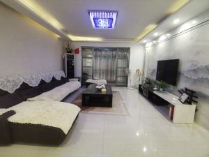 盛世嘉园 3室2厅 148.5㎡ 精装_衡阳珠晖区火车站二手房图片