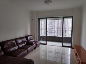 地铁金融城 4室2厅 139㎡_佛山南海区千灯湖租房图片