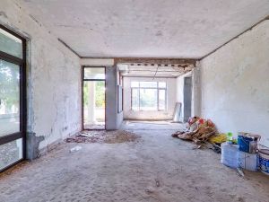 晓峰居 6室2厅 196㎡ 满五年深圳龙华区观澜二手房图片