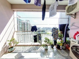 锦江国际 3室2厅 132㎡ 满五唯一_锦江国际二手房阳台图片6