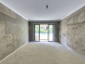 招商雍景湾 业主诚心出售，看房方便赣州章贡区黄金开发区二手房图片