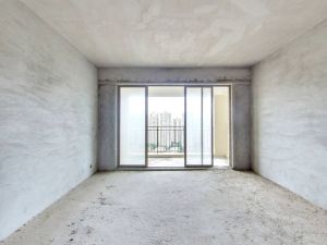 龙光城南区四期 5室2厅 118㎡ 精装_惠州大亚湾龙光城二手房图片