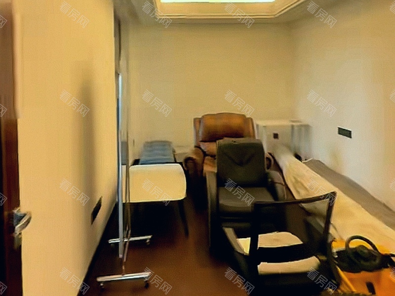 双玺花园二期 5室2厅 335.05㎡ 满五唯一_双玺花园二期二手房图片图片5